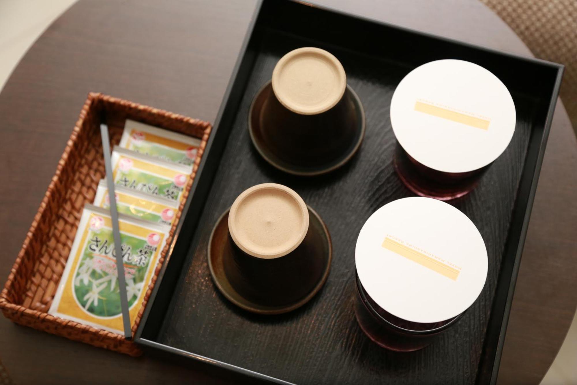 Hotel Hamahigashima Resort Урума Номер фото